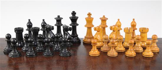 A Staunton pattern boxwood and ebonised wood chess set,